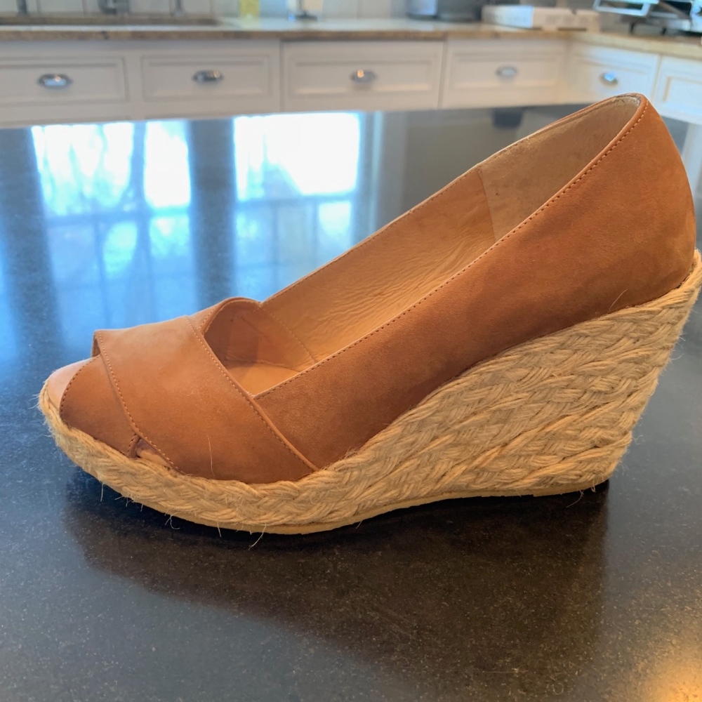 MICHAEL KORS TAN SUEDE ESPADRILLE PEEP TOE WEDGE